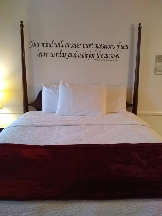 The Charles Inn Bangor Bagian luar foto